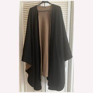 Holt Renfrew VTG 80s Revsble Wool Knit Wrap Italy Black and Camel Note Condition